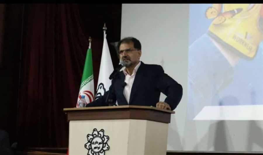 تجلیل کارگران نمونه شهرداری نوشهر