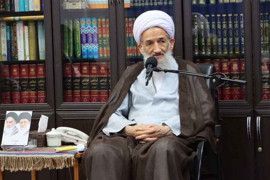 رهبری، نیروهای رزمنده و مردم سه رکن مهم پیشبرد امور
