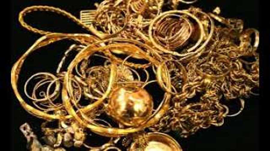 دستگیری سارق و مالخر طلاجات مسروقه در فریدونکنار 