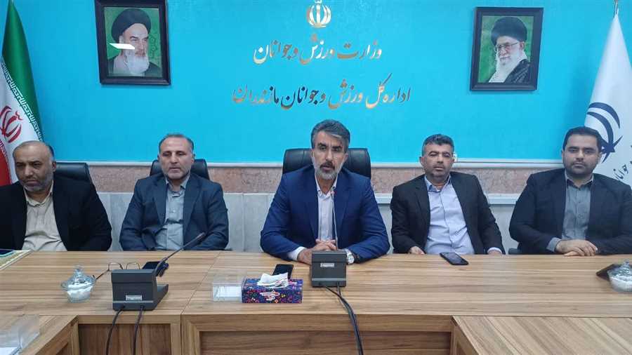  مراسم تجلیل از کارمندان نمونه اداره کل ورزش و جوانان مازندران برگزار شد 